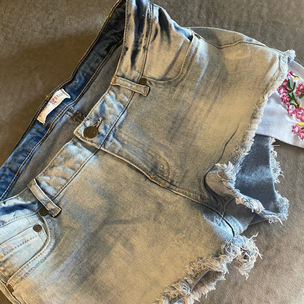 Altered state shorts